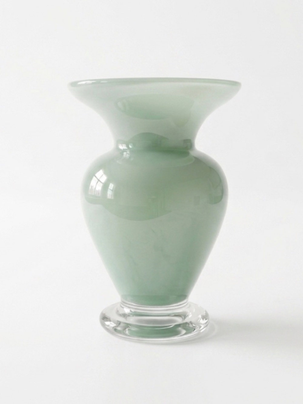 Vintage Mid-Century Fluted Art Glass Vase - Pastel Celadon Sage Green - Picture 2 of 4
